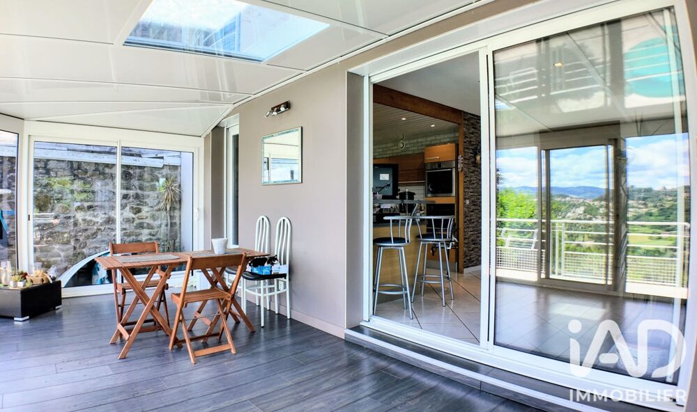 Vente Maison Vente Maison/villa 5 pièces Saint-genest-lerpt