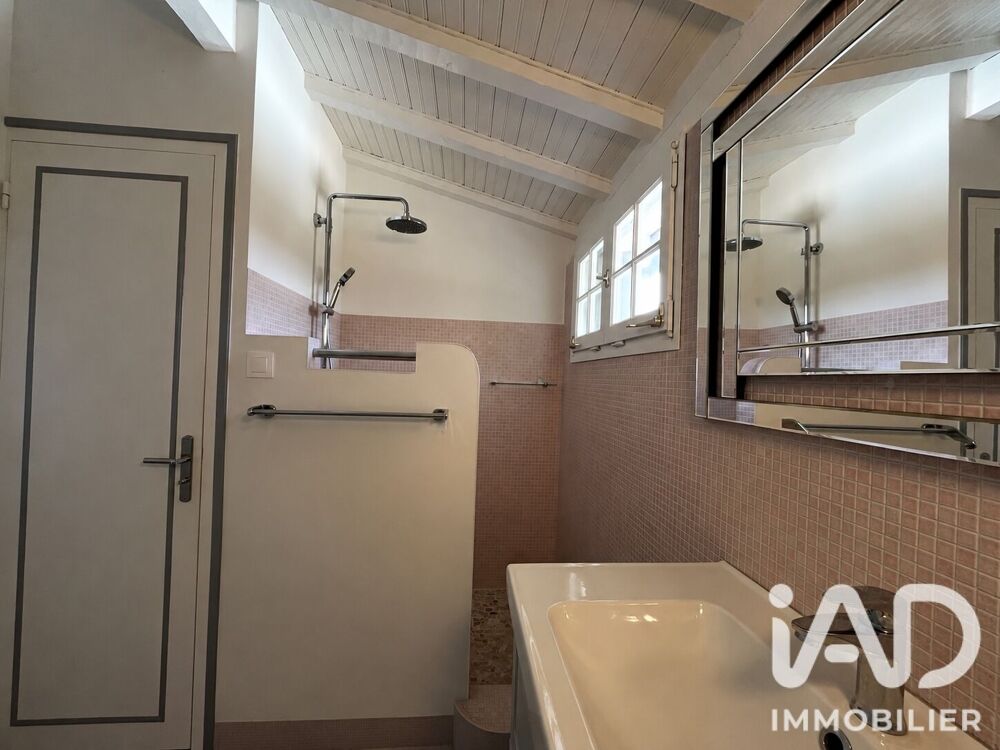 à vendre  Maison Saint-Vincent-de-Tyrosse (40230)