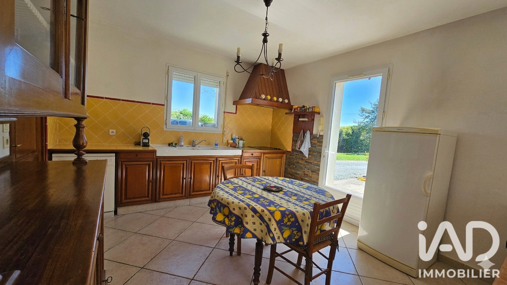 Annonce vente maison 4 pièces de 134m2 à Saint-rémy (79410) - ParuVendu ...