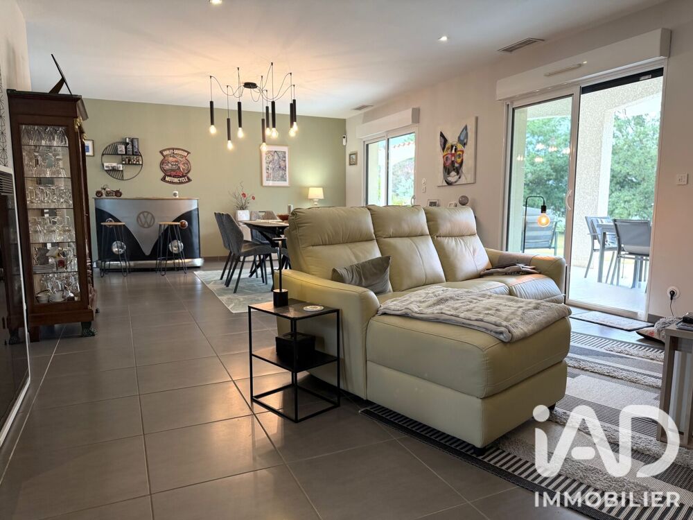 Vente Maison Vente Maison traditionnelle 5 pièces Villeneuve-de-rivière