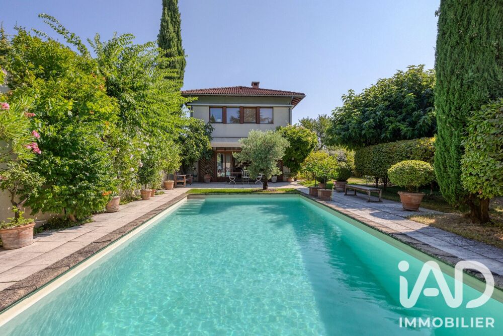 à vendre  Maison Saint-Ismier (38330)