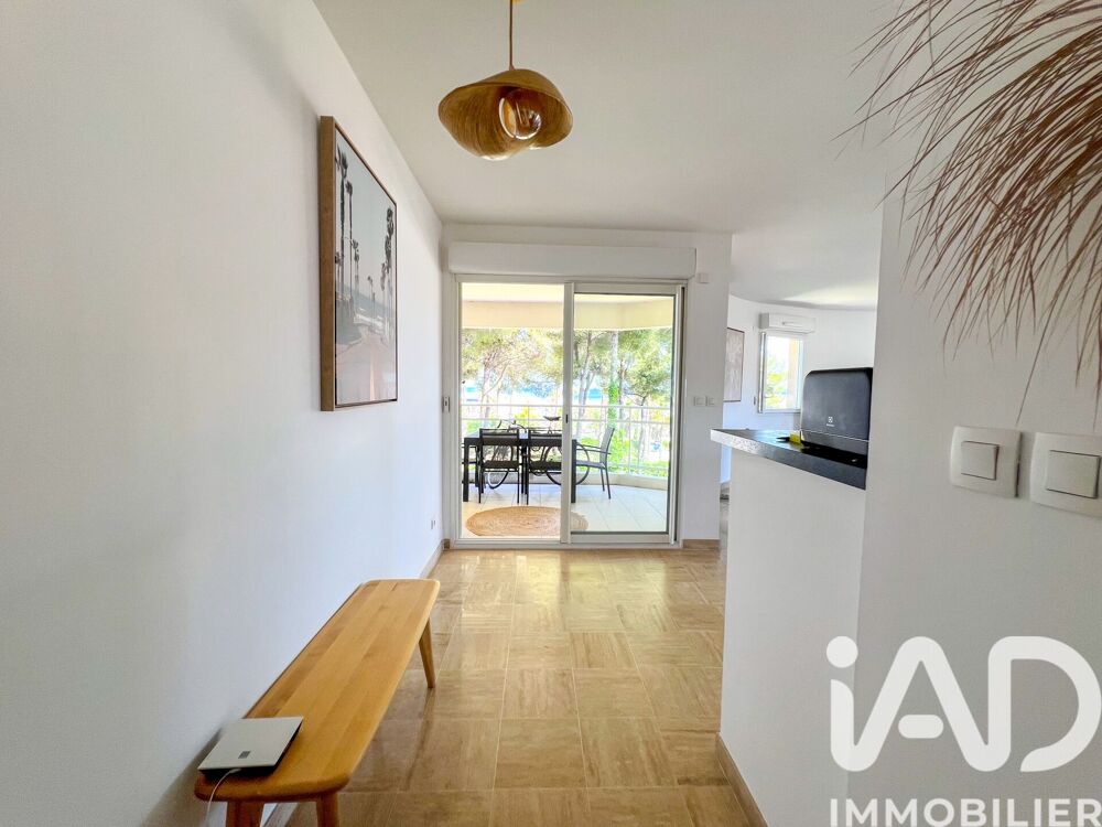 à vendre  Appartement Hyères (83400)
