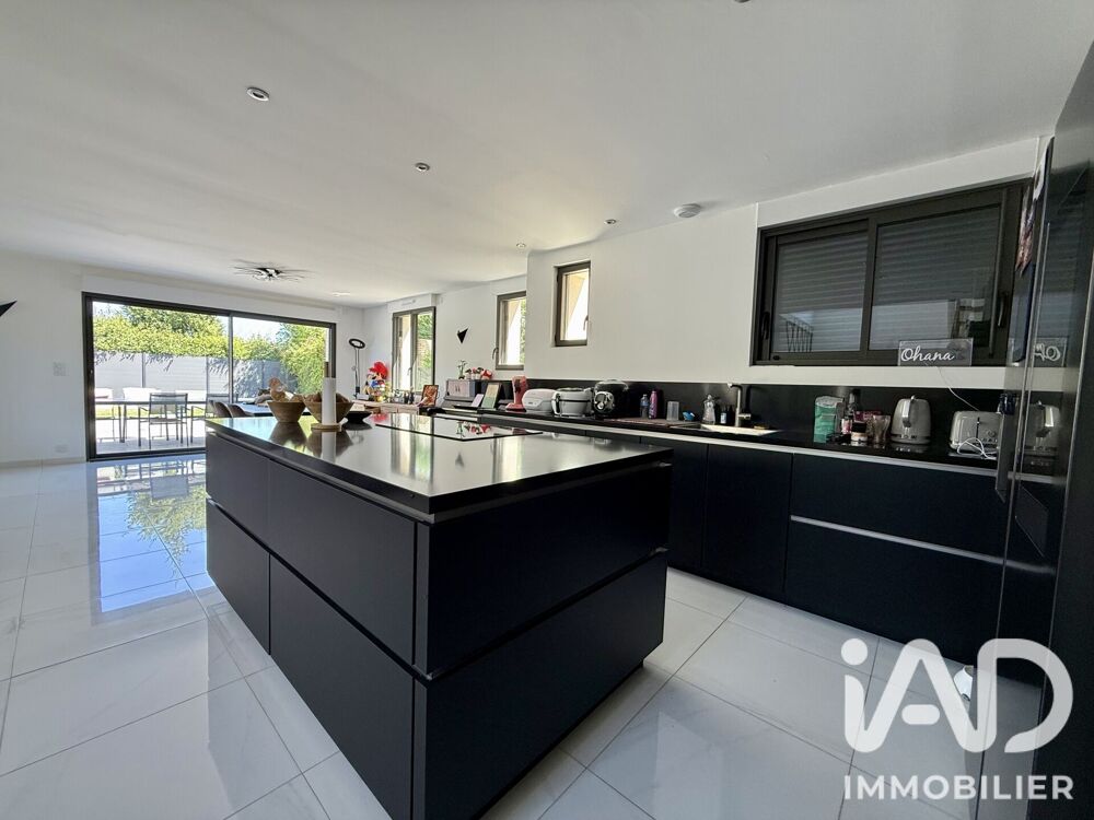 Vente Maison Vente Maison d'architecte 5 pièces Joué-lès-tours