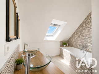  Immeuble à vendre 200 m²