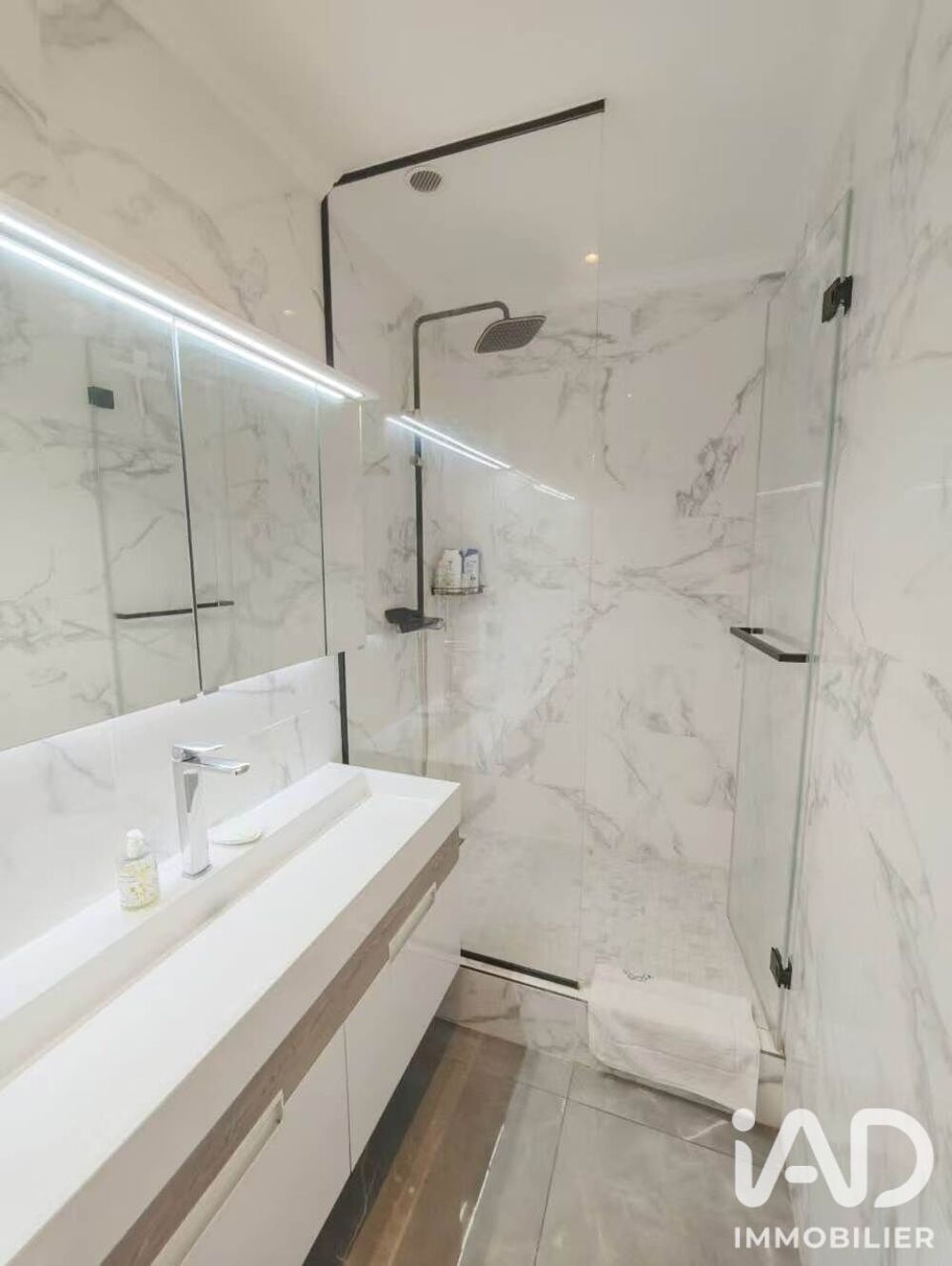 Location Appartement Location Appartement 6 pièces Paris 7