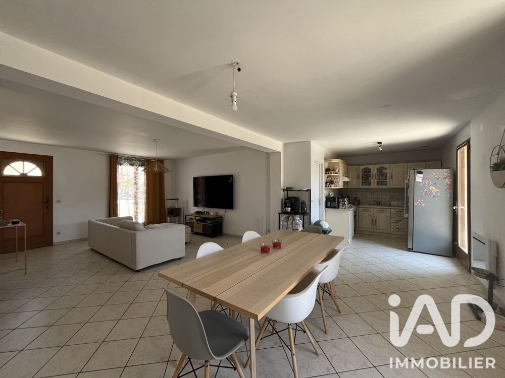 Vente Maison Vente Maison/villa 5 pièces Nogent-le-roi