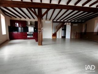  Appartement à louer 3 pièces 100 m²