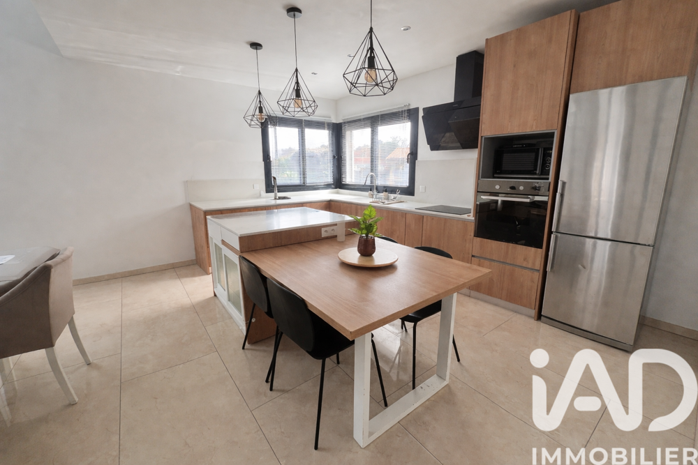 Vente Maison Vente Maison/villa 5 pièces Saint-médard-en-jalles