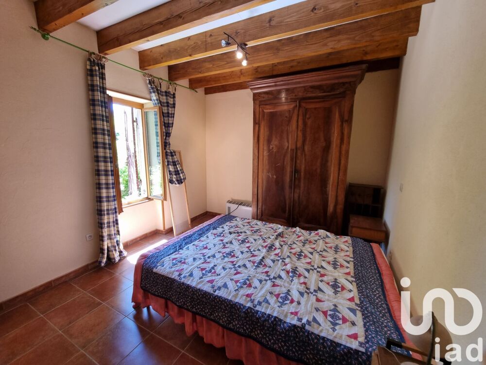 Vente Maison Vente Maison de village 6 pièces Salles