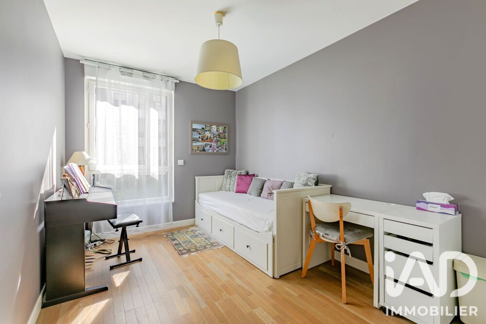 à vendre  Appartement Issy-les-Moulineaux (92130)