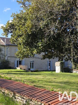  Maison à vendre 12 pièces 427 m²