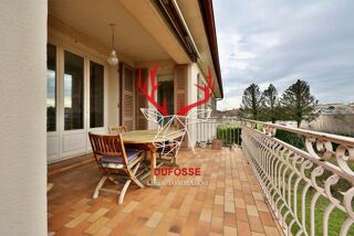  Maison  vendre 6 pices 140 m