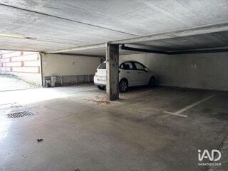  Parking / Garage à louer 12 m²