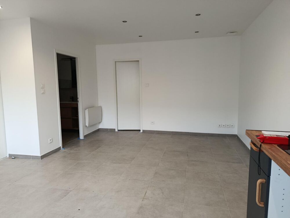 T1 RDC 61 rue Emile Zola RIVE DE GIER