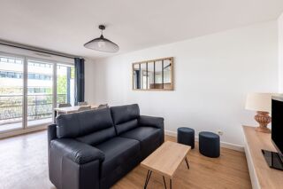  Appartement à louer 2 pièces 47 m²