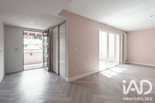  Appartement à louer 3 pièces 101 m²