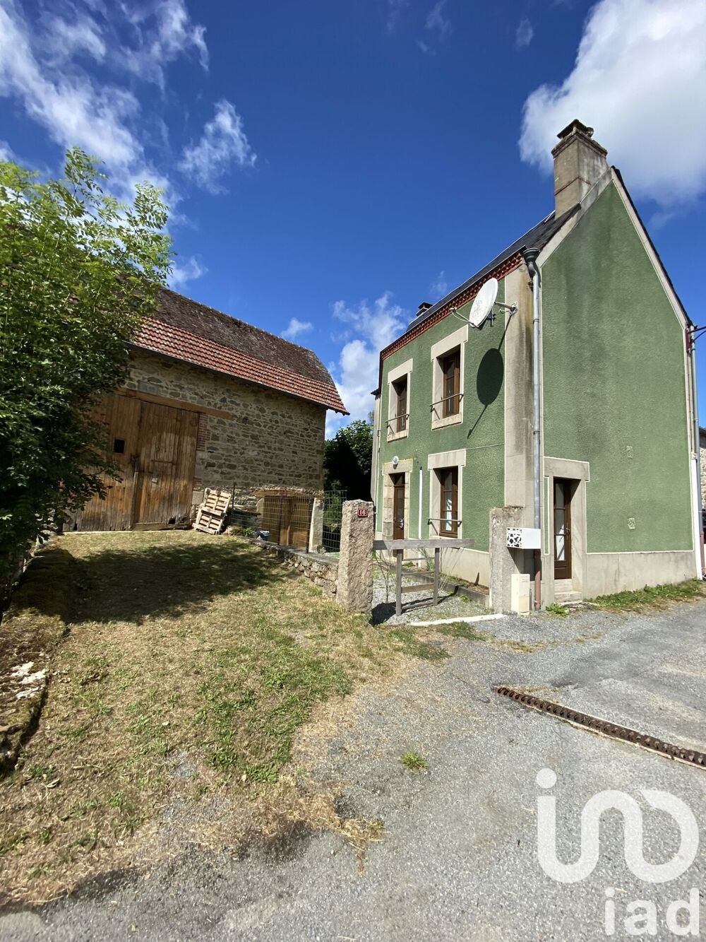Vente Maison Vente Maison/villa 5 pièces Saint-quentin-la-chabanne