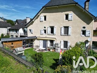 Maison � vendre 9 pi�ces 325 m�