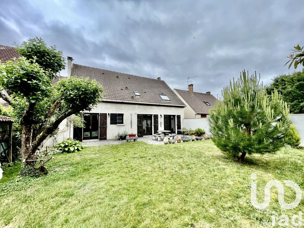 Vente Maison Vente Maison traditionnelle 8 pièces Moissy-cramayel