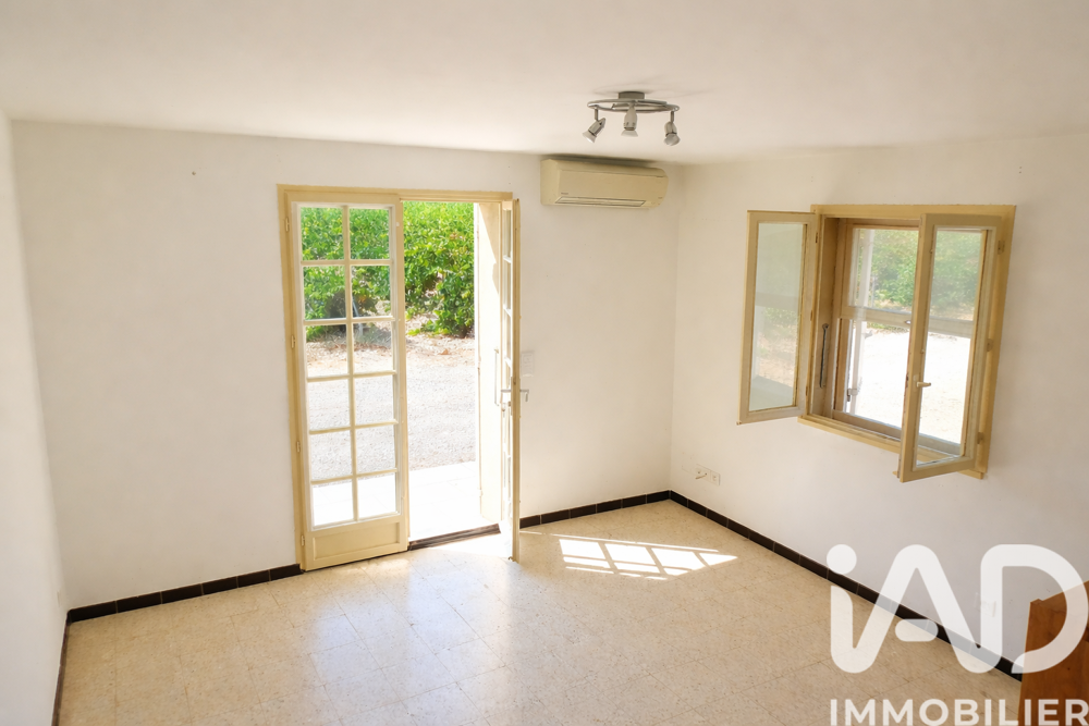 location Appartement - 3 pièce(s) - 64 m² Travaillan (84850)