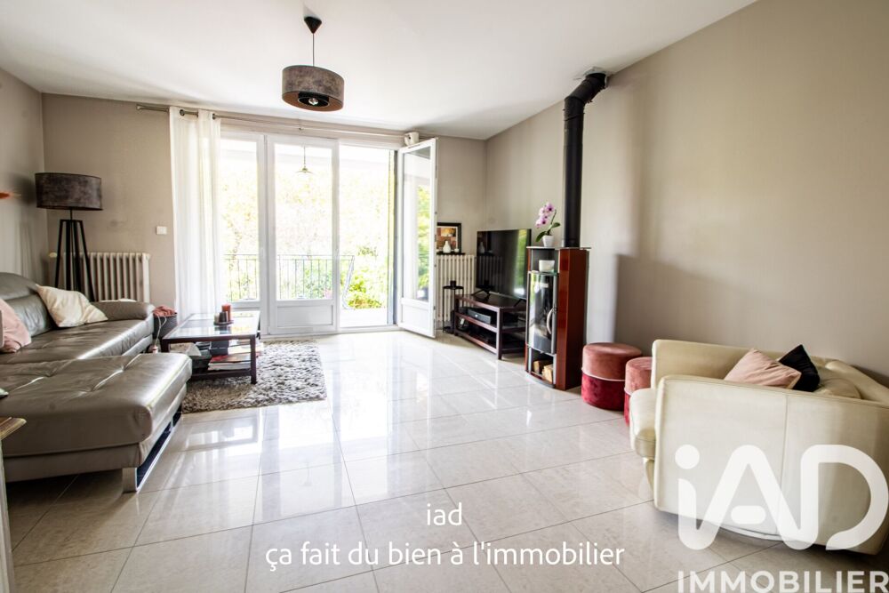 Vente Maison Vente Maison traditionnelle 7 pièces Rueil-malmaison