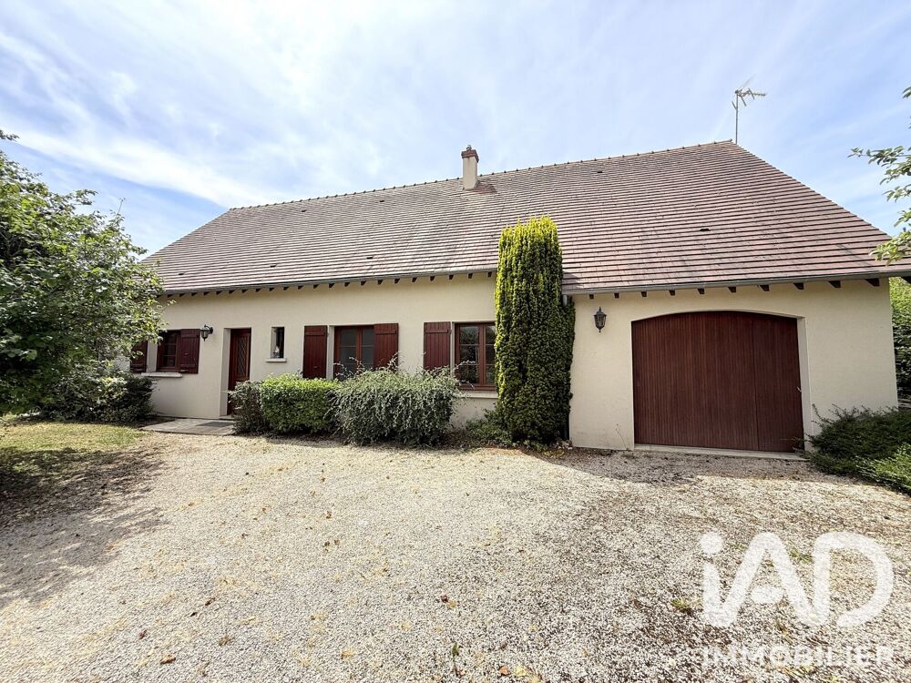 Vente Maison Vente Maison traditionnelle 7 pièces Saint-denis-lanneray