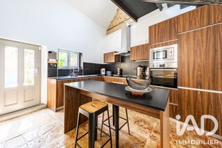 Maison à louer 4 pièces 140 m²