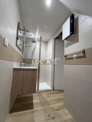  Appartement à louer 1 pièce 14 m²