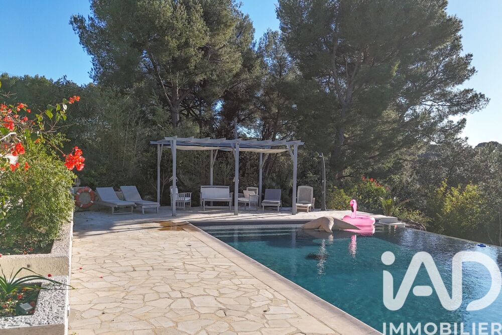à vendre  Maison Sanary-sur-Mer (83110)