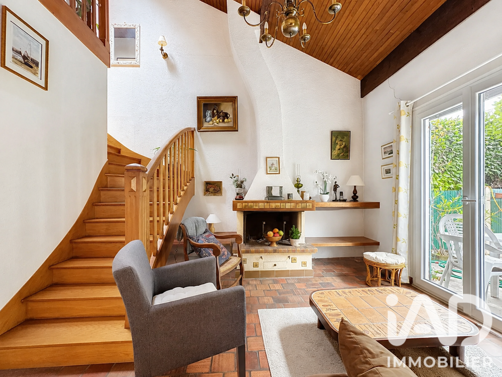 Vente Maison Vente Maison/villa 6 pièces Le mesnil-le-roi