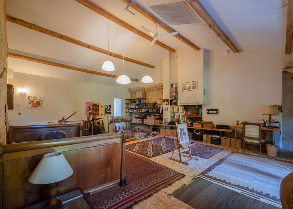  vendre  Maison Uzs (30700)