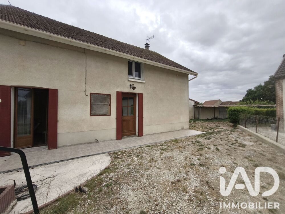 Vente Maison Vente Maison de village 6 pièces Gaye