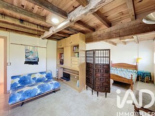  Maison à vendre 15 + pièces 613 m²