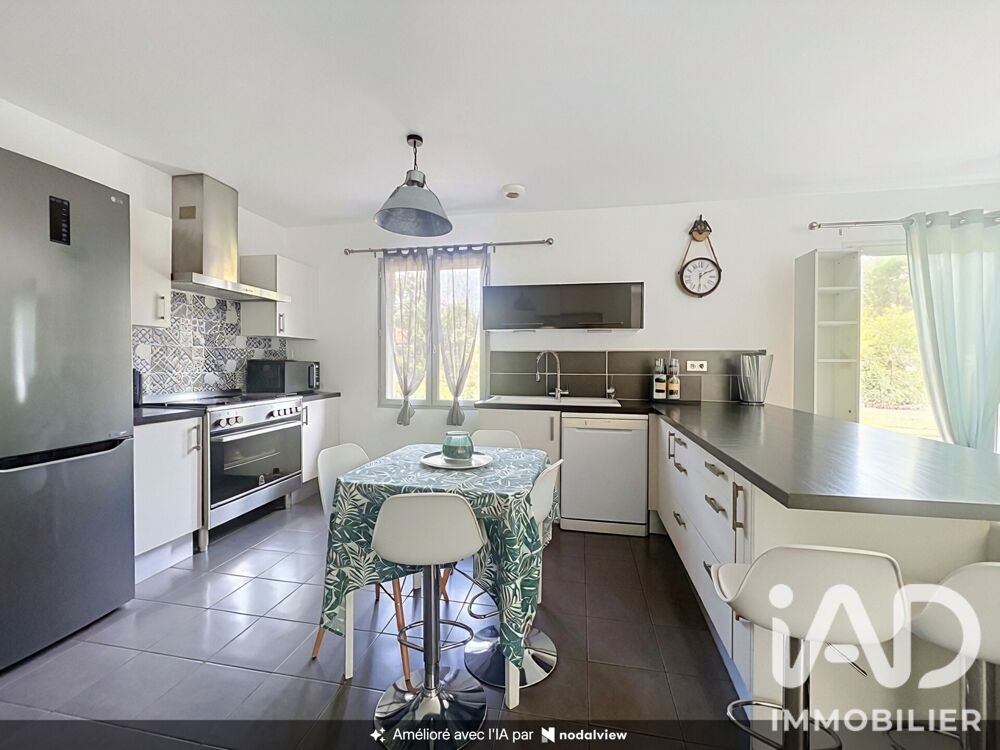 Vente Maison Vente Maison traditionnelle 4 pièces Le sen