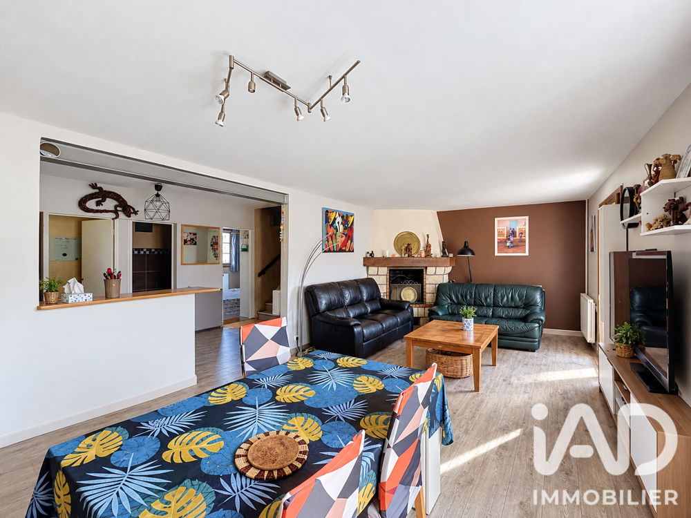 Vente Maison Vente Maison traditionnelle 5 pièces Janville-sur-juine