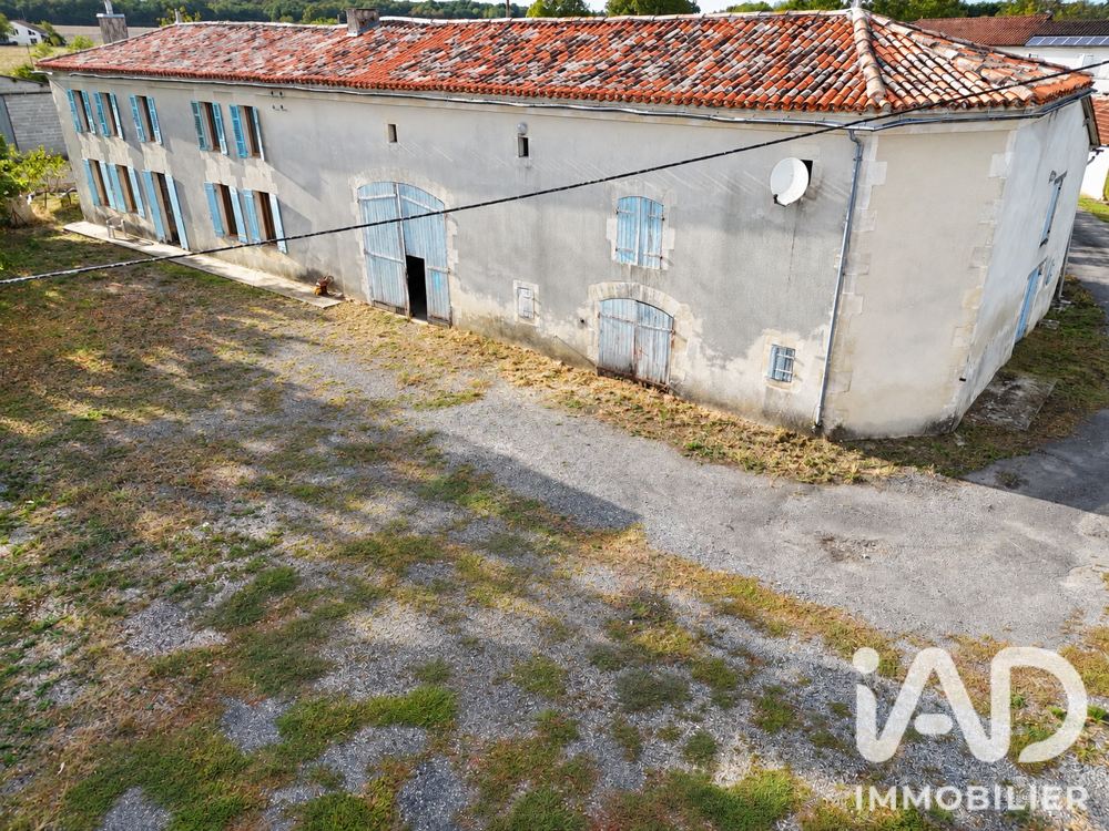 Vente Maison Vente Maison/villa 6 pièces Baignes-sainte-radegonde