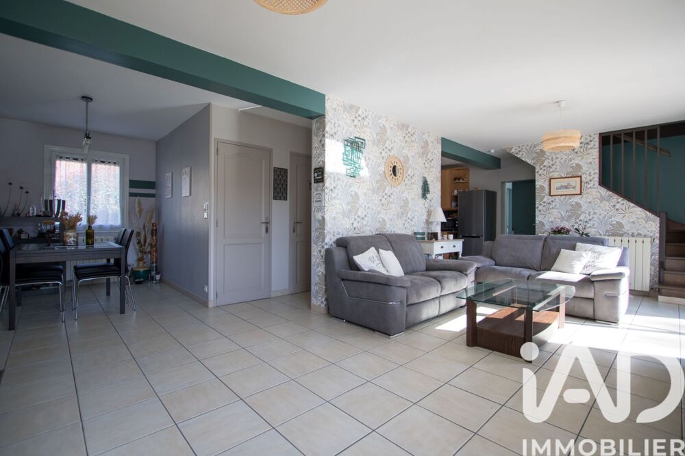Vente Maison Vente Maison traditionnelle 6 pièces Bois-d'arcy