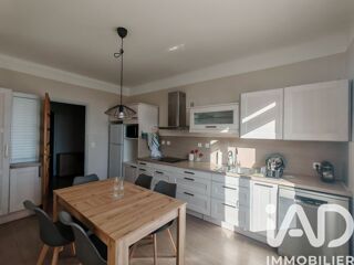  Appartement à louer 3 pièces 87 m²