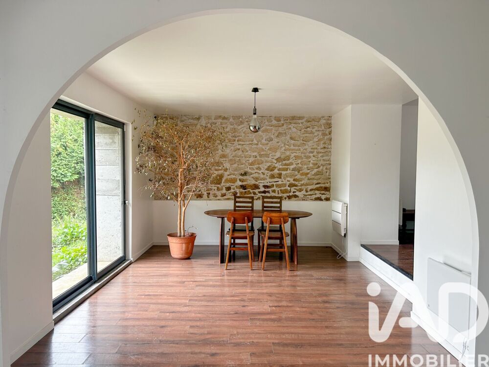 Maison 6 pièces 210 m² · à Caudan · 210 m² · 380 000 €