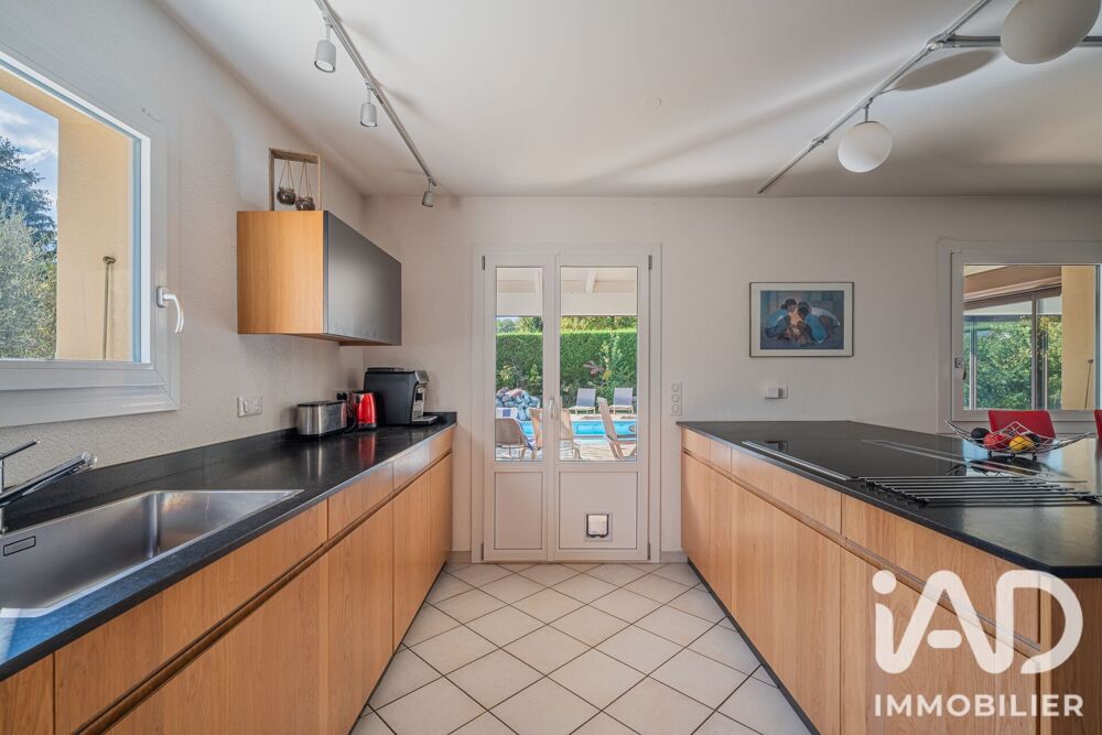 à vendre  Maison Pers-Jussy (74930)