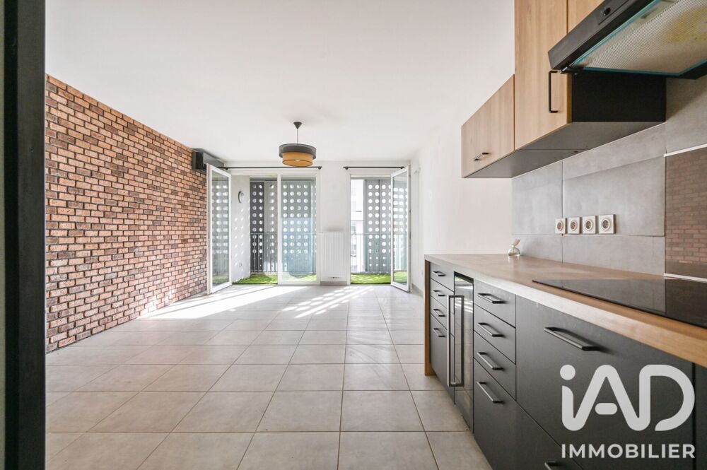 Location Appartement 3 pièces 64 m² - View 2