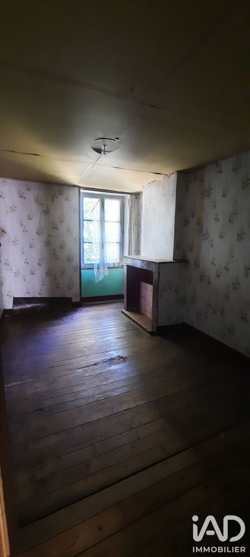 Vente Immeuble Vente Immeuble 200 m&sup2; Royère-de-vassivière