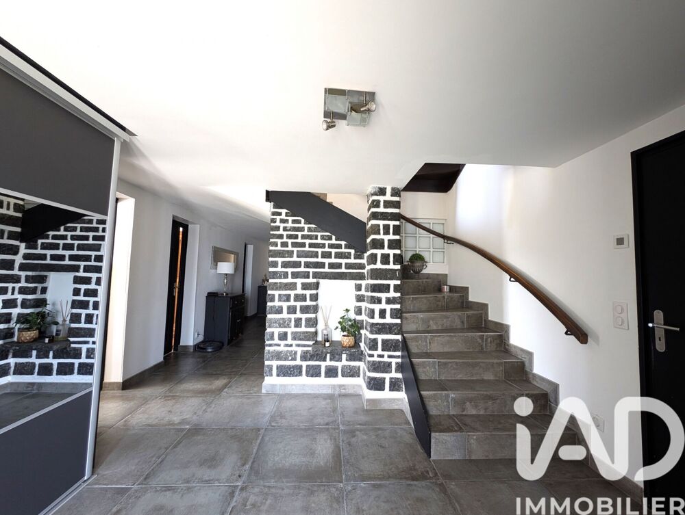 Vente Maison Vente Maison de campagne 13 pièces Fay-sur-lignon