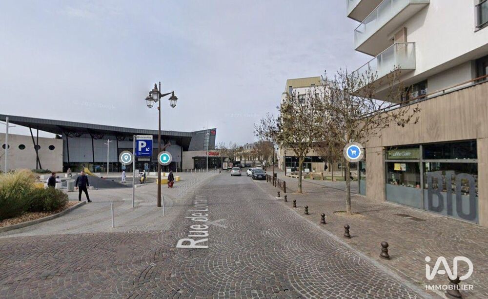 Location Parking/Garage Location Parking 13 m&sup2; Mantes-la-jolie