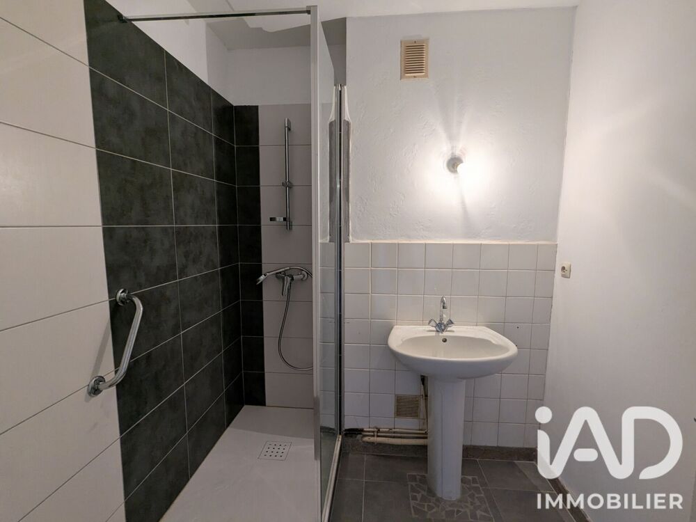 Apartment in Saint-Etienne, Patroa, Terrenoire - Plus