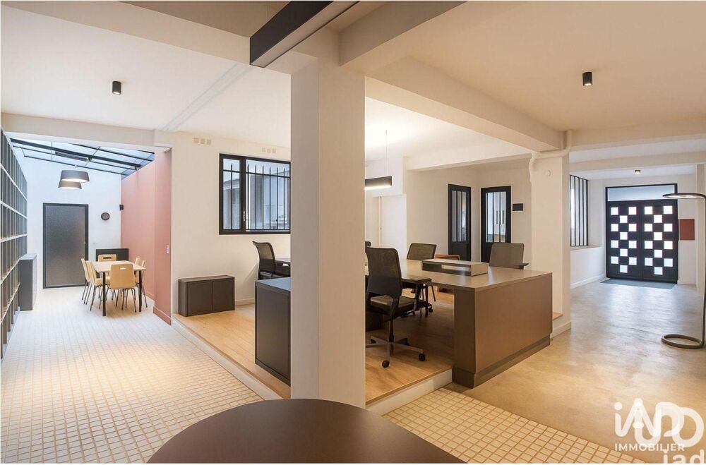 Vente - 118 m² Paris 19
