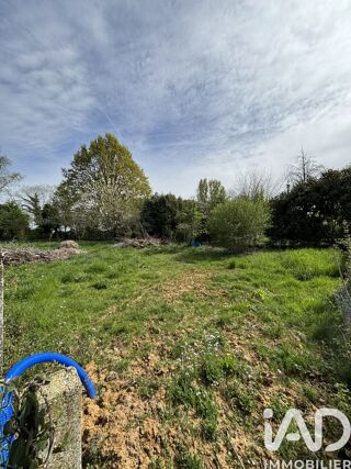  Terrain à vendre 683 m²