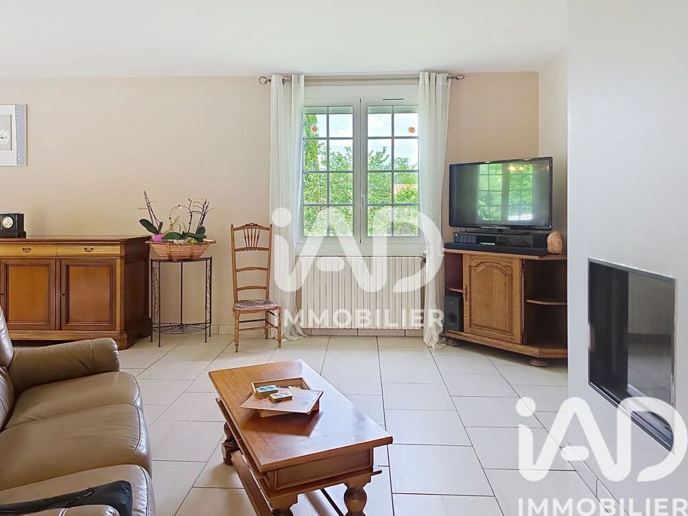 Vente Maison Vente Maison de campagne 6 pièces Savigny-lévescault
