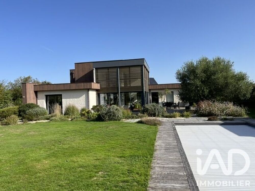 Vente Maison Vente Maison d'architecte 9 pièces Saint-georges-de-montaigu