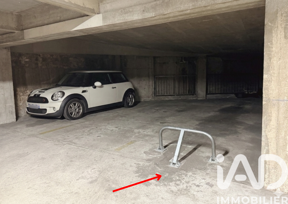 Vente Parking/Garage Vente Parking 20 m&sup2; Paris 8